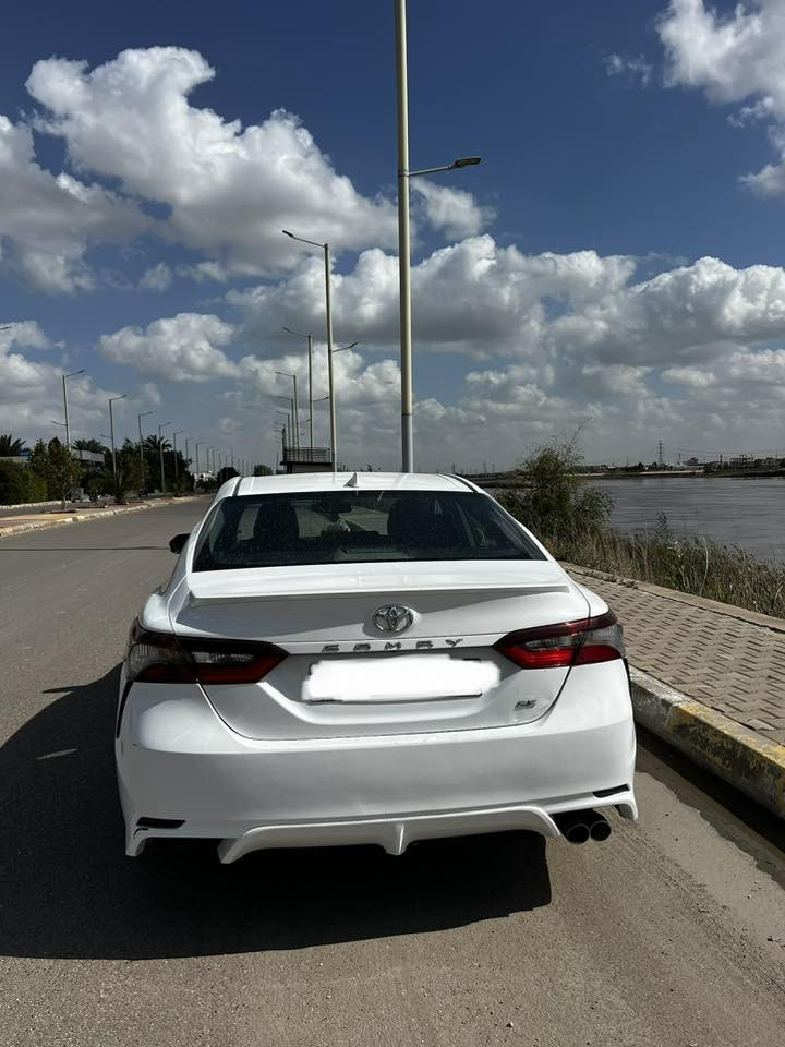 للبيع كامري ابيض رقم بغداد تحويل ثاني يوم 2024se Nightshd
فول عدا الفتحه 
بصمه  تشغيل عن بعد 
 كشنات جلد .كشن كهرباء  
رادر امامي  خلفي +قياده شبه ذاتيه تحديد مسار 
شفتات ستيرن 
فول تحكم ستيرن
اشاره بالمراية 
ثلاث انضمه قيادة 
ماشيه 40 الف ميل 
وبعد بيه مواصفات  
ضررها جاملغ خلفي بدون صبغ مرجع بارد والايرباك ماطاك  
الاتصال رقم ***********
