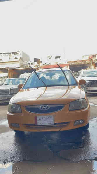 السلام عليكم هونداي فيرنا 2014رقم بغداد حادثة تكمة وربع القمارة مصبوغة جديد السيارة كاملة مابيهه اي نقص كير عادي كيجات مبدلة ام الرون والتانكي مبدل بلاستك وشاشة وسنتر قفل وتصعيد جام ويلات مبدلة كورلا السعر 70وبي مجال بسيط مكاني بغداد  مدينة الصدر***********/*********** والستيكر مال كريم باقي بي اربع اشهر يعني تستلم كل شهر 100الف واذا حاب تزيلة براحتك
