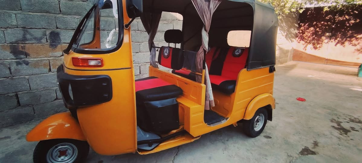 سلام عليكم تكتك للبيع 19شهر7تحويل مباشر تكتك جازه مابيها اي نقص السعر 5.700 وبيها مجال ***********
