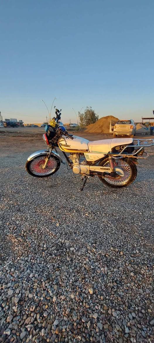 سلام عليكم دراجه تايكر أربع كير دراجه خير من الله كهربائيات كاملة مديل23محرك مفتوح مره وحده و بلادي اورق بيه أصوليه درجه خير من الله سعر475وبيه مجال مكاني خالص هبهب رقم***********خاص مسدود دك على رقم
