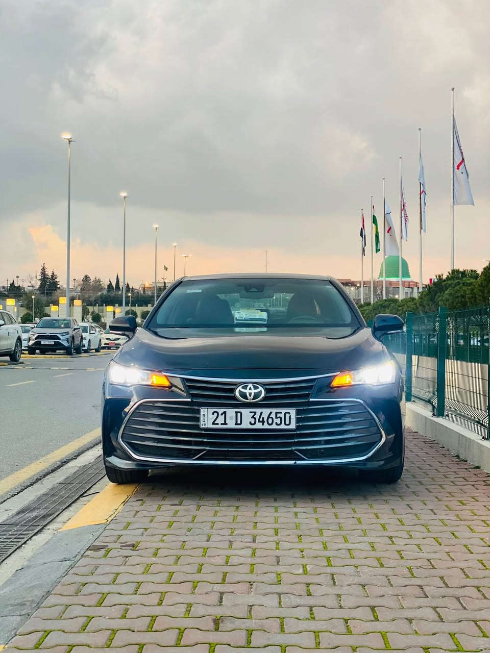 ئەڤەلۆن موودیل ٢٠١٩ ئەمریکی XLE
سەنەوی تازەیە گێڕ و مەکینە بە شەرت  سەوت و دوکەڵ و بوخاری نیە برخوی با نەدراوە چرکەی تیا نیە 
لای سایەق بۆیاخە بێ ناو گرتن  
هەموو گیانی بە شەرت
78 هەزار رۆشتوە 
سەیارەکە یەک دەستە و مالی دۆستە 
شوێن سلێمانی ***********

افلون ٢٠١٩ XLE
سنوي جديد كير محرك بشرت ما مفتوح بدون صوت و بخار 
صفحه سايق بيه صبوغ بدون دواخل 
ماشي ٧٨ الف 
سيارة بسليمانية *********** السليمانية, العراق
