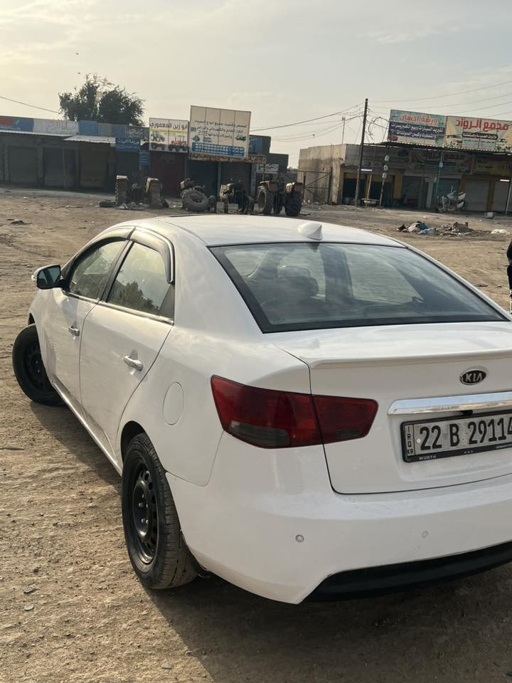 كيا سيراتو ٢٠١١ فول مواصفات
فتحه

بصمة تشغيل

بصمة ابواب 

اشاير مري 

تبريد اوتو 

تحكم استيرن 

شاشة وكاميرا كار بلي 

كير اوتو ٦ نمر

سياره صبغتها عام اثر شخوط وجراد ومصورها فيديو قبل الصبغ مكفوله شاصي لغد دواخل 

٧٧ ورقة بغداد المحمودية 

*********** واتساب
