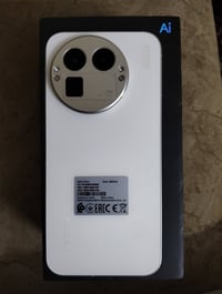 جهاز ريلميGT8pro مستخدم  يومين  ذاكرة 512 رام 16  مكاني بغداد 07744166...