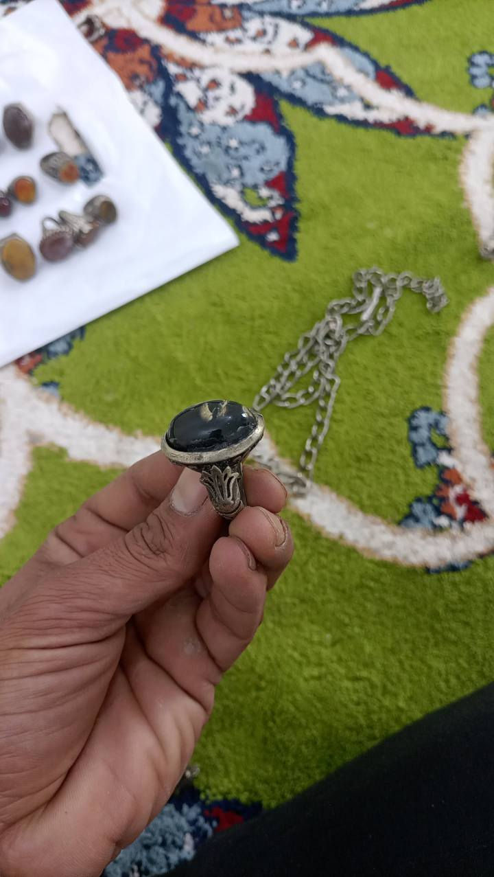 اسلام عليكم محابس حلوات واصليات للبيع والسعار مناسبه جدا ويوجود توصيل مجاني للتصال *********** عمارة, ميسان
