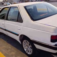 سياره بيجو 405 للبيع كفاله من كلشي كير محرك ومن الضربه وسنويه ل27 ومود...