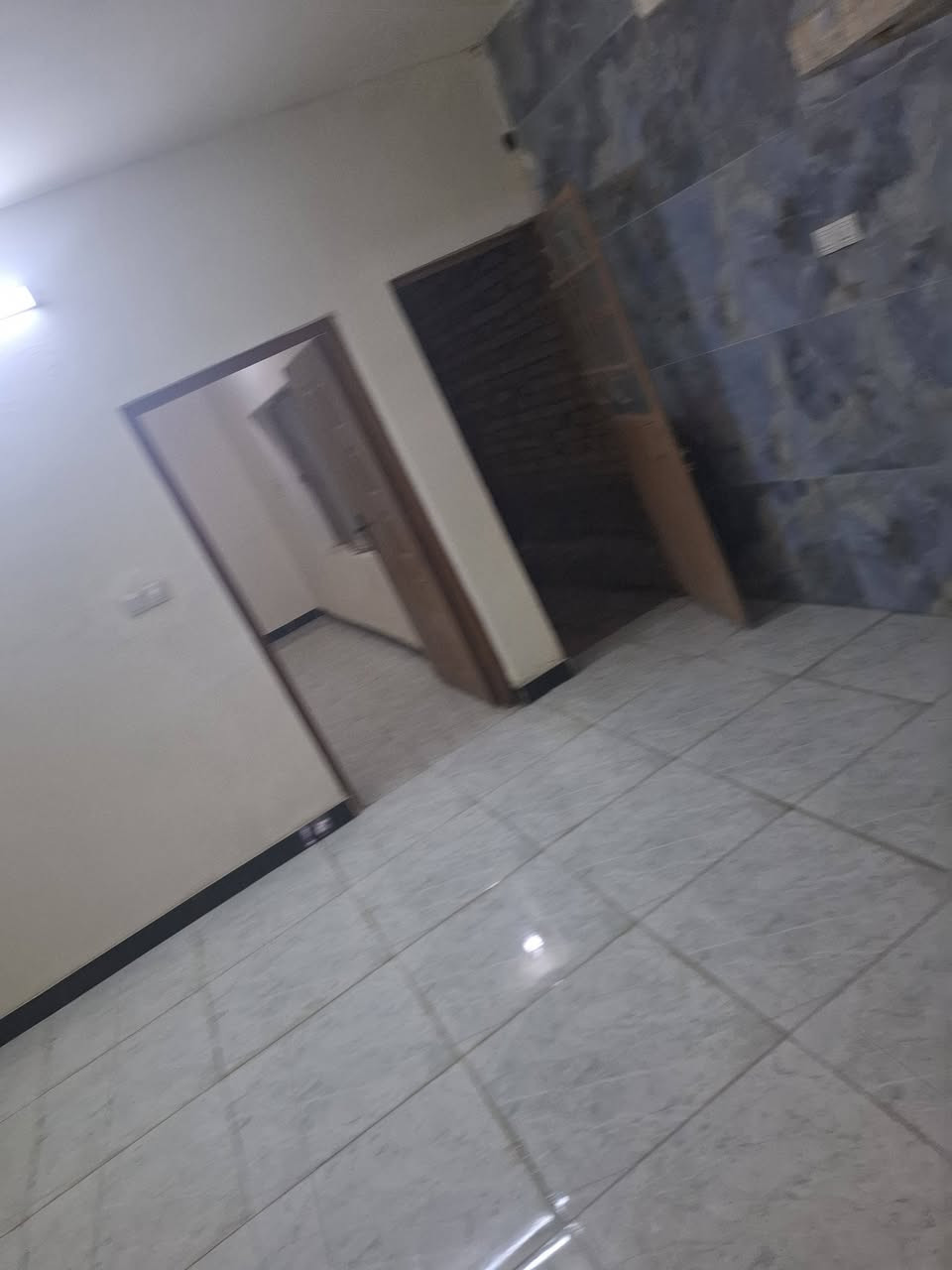 مشتمل لبيع مساحه 100مترا طابو صرف شارع 80خمس بيت عن شارع العام فرع كوفي الفانوس اتصال عل الرقم الموجود
***********
*********** 
 ابوعلي
