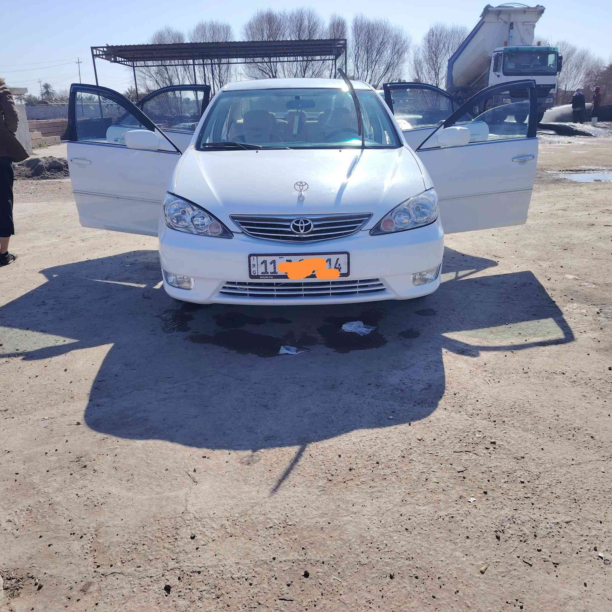 كامري ٢٠٠٥ خليجي رقم بغداد دولي بسمي تحويل شرط كير محرك كفاله محرك 2400  السياره تخم تاير باتري جديد بيهه قطعه وحده  وشويه بارد السعر ١١٠ وبيهه مجال قليل رقم الهاتف ***********
