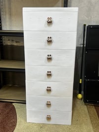 لوكر مجرات • ارتفاع ١١٠ سم • ٧ خانات