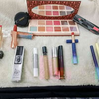 عروض عيد حب • مكياج • توصيل بسمايه