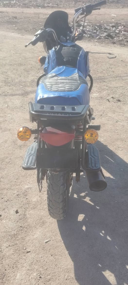 سلام عليكم بوكسر البيع مديل 2020 وراق متواجد بس وتساب وهاذ رقمي ***********
