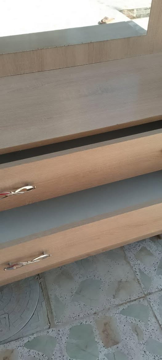 السلام عليكم ميز تواليت للبيع السعر 45 و بي مجال
للاستفسار التواصل على الرقم ‭0790 363 6748‬
