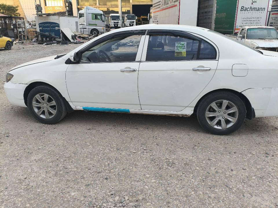 سلاوي خوا لةهةمو لايةك 
ليفان بؤفرؤشتن مؤديل 2013
سةنةوي اوةليات بةشةرت 
گيرو مةكينةي بةشةرت 
تةبريد گةرمو ساردي بةشةرت 
كارةباي هةمو كياني بةشةرت 
سيارةكة پاكو بي عةيبة 
مالي دؤستة 
شوين كةلار 
ادمين 🍁🍁
گؤرينةوةش دةكةم لةسةر دل گرتن 
*********** كالار, السليمانية
