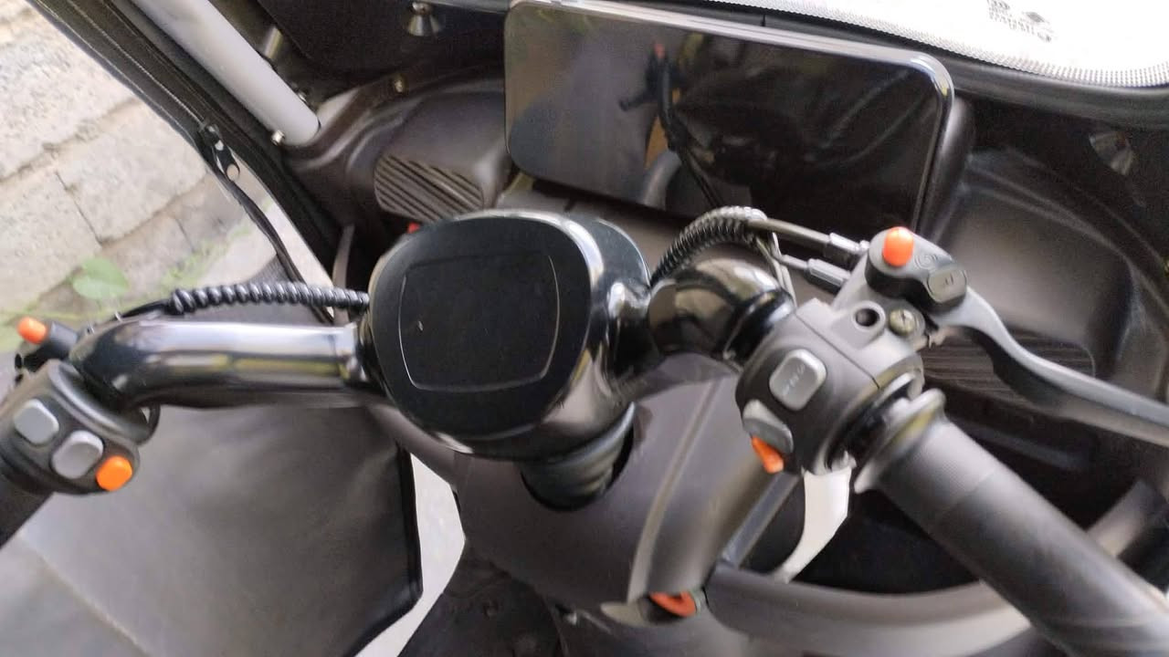 مكلف بالنشر 
تكتك شحن 
استخدام شخصي 
صارلها سنة
خير من الله كاملة ومكفولة 
ومسويلهة جادر عمل بس الجادر مكلف 140 الف
محتاج فلوسهة لان عندي ظرف صحي والا ما ابيعهة 
عارضهة ب مليون وبيهة مجال ومستعجل عل بيعتهة
الاتصال فقط *********** او واتساب 
مكانهة بهرز
