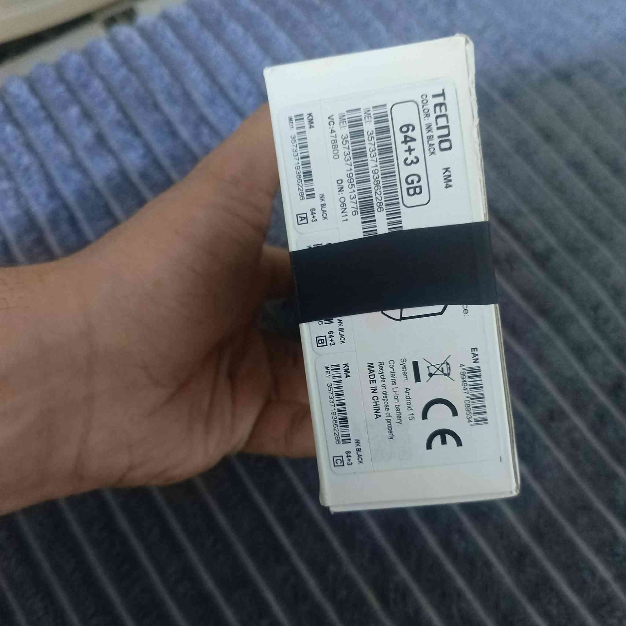 عمي السلام عليكم جهاز تكنو  الجهاز ستخدام شخصي الجهاز صارله اقل شهر من اخذته  زلغ مابيه تفحص وين مايعجبك السعر 100 قفل


**إذا كنت صاحب هذا الإعلان وتريد حذفه لأي سبب، رجاءا أرسل رسالة إلى الدعم الفني**