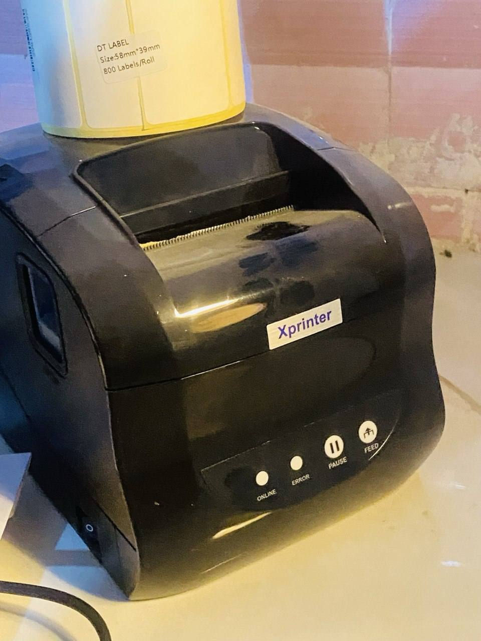 سلام عليكم اخوان 
طابعه ستيكرات كامله مع سيت رول ستيكر
مع القرص والمحوله كامله جديد غير مستخدم فقط مفحوصه 
السعر ١٣٠ 
مكاني كربلاء وعندي توصيل


**إذا كنت صاحب هذا الإعلان وتريد حذفه لأي سبب، رجاءا أرسل رسالة إلى الدعم الفني**