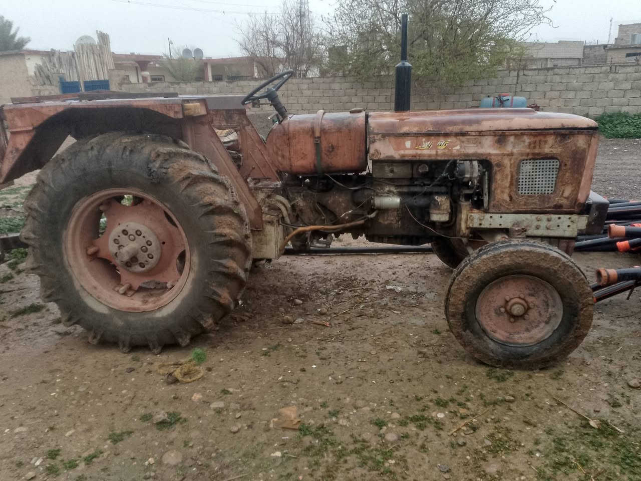 تركتر للبيع ***********
