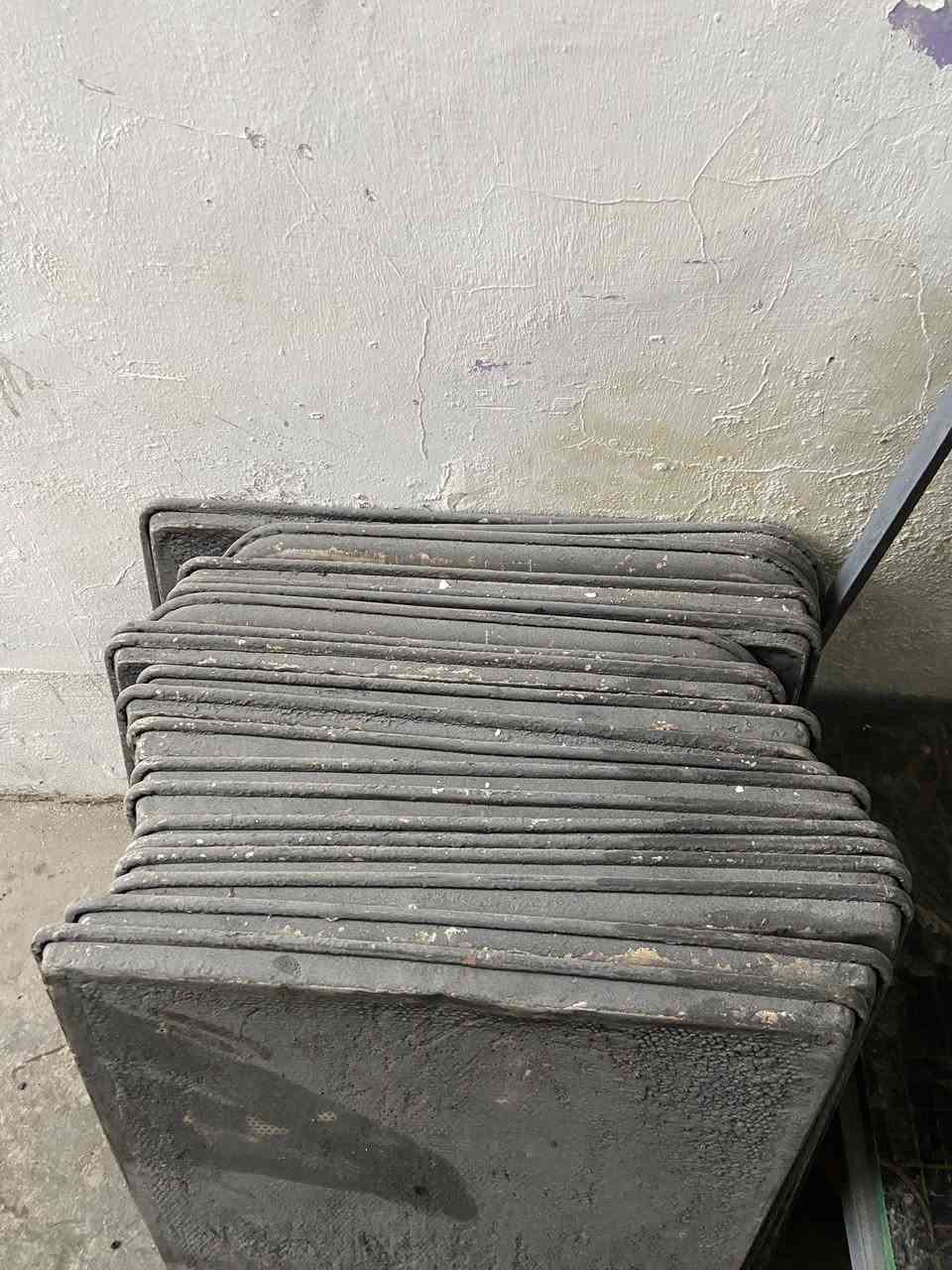 غراض للبيع مكاني صلاح الدين فرن ثلث خانات جديد عربانه مع ٢٠ طاولي مزرف مع ميز عجين اتصال او واتساب ***********
