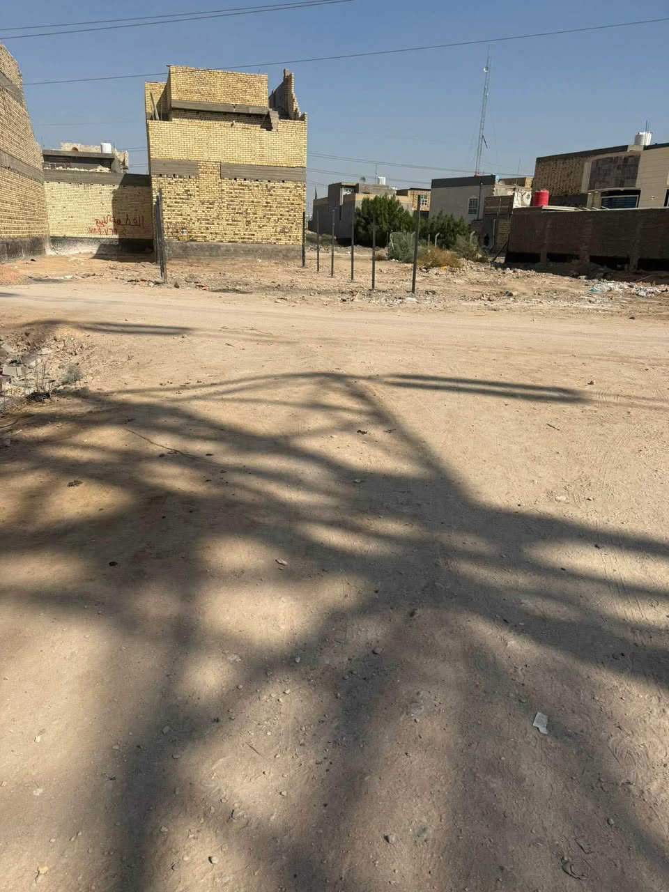 يالله 
السلام عليكم 
يعلن مكتب الوسام الذهبي عن وجود قطعه للبيع  مساحتها 
متر١٥٠
وجهه ١٠
نزال ١٥
طابو زراعي  سند حديث 25

متوفره كافه الخدمات ماء وكهرباء وتبليط. 

العنوان 

حله بابل زوير الغربي 

التقسيم الثالث 

تفاصيل اكثر مراجعه المكتب 

او الاتصال عل الأرقام الموجوده في المنشور 
***********
*********** المصيب, بابل
