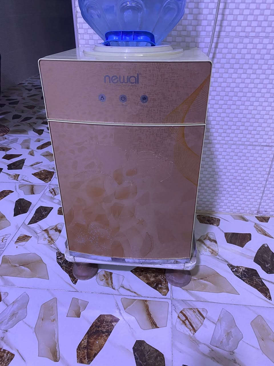 براد منضدي نوع نوال شغال فول كل نقص مابي فول نظافة كله بلادي وضع شركة هو والقاعدة مالته كامل الشراي يتفضل خاص


**إذا كنت صاحب هذا الإعلان وتريد حذفه لأي سبب، رجاءا أرسل رسالة إلى الدعم الفني**