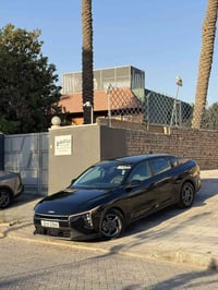 كي فور 2025 شكل جديد مواصفات بصمة شاشة جبيرة رادارات امامي خلفي جانبي ...