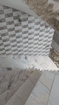 بسم الله الرحمن الرحيم اللهم صل وسلم وبارك على سيدنا محمد وعلى آله وصحبه أجمعين
البيع السريع   يوجد دار البيع في ناحيه الابرهميه دبله قرب أسواق القسيم يبعد عن شارع ١٥٠ متر بناء حديث يعتبر دارين الدار الأول طابقين الدار ثاني طابق حالين دار واحد لان مطبوكات حسب رغبتك تريد درين سويهم تريد دار واحد طابو زراعي سند 25

***********
