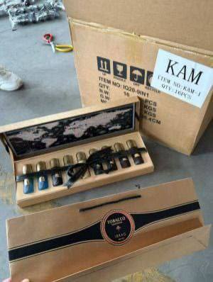 السلام عليكم
بكج مجموعة عطور إبراهيم القريشي

عطر توباكو فوحان قوي وثبات عالي 🔥

متكون من ٩ عطور رجالي نسائي ❤️

سعر البكج ٣٧٠٠٠ألف توصيل مجاني
*********** واتساب
