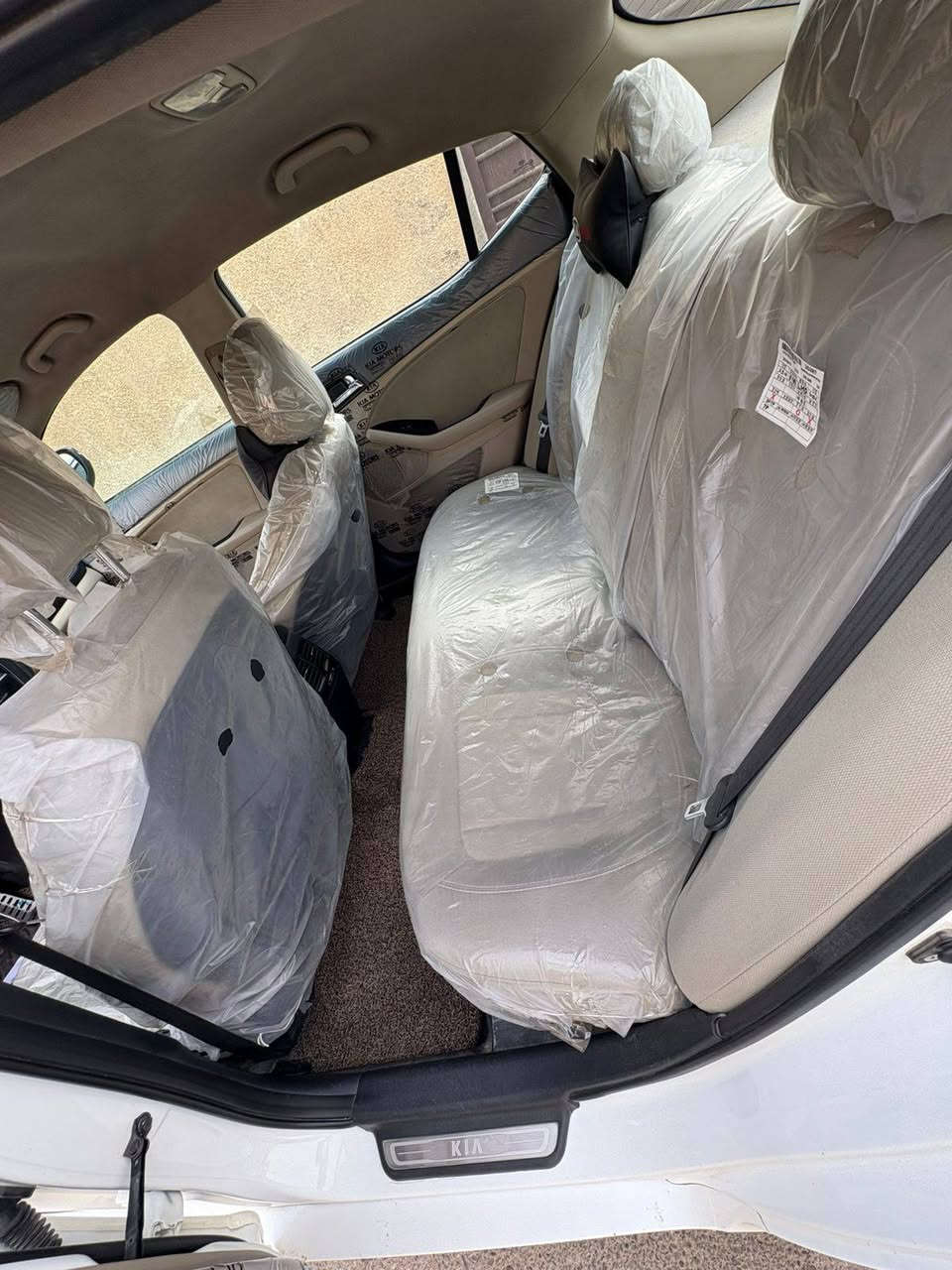 اوبتما ٢٠١١ ابيض صدفي- محرك ٢٤٠٠دوش
ماشيه ١٨٥،٦٠٠
المواصفات/بصمه- شاشه وكامرة خلفيه- تحكمات ستيرن- اشاير مري - مري شفط-جام اوتو
رقم اربيل الجديد السنوية تنتهي ٢٠٢٦ شهر الخامس 
كير ومحرك مكفولات
ماكو ضرر لا صبغ ولا بارد 
مكان السيارة بغداد 
السعر 13,000$
رقم الهاتف / ***********
