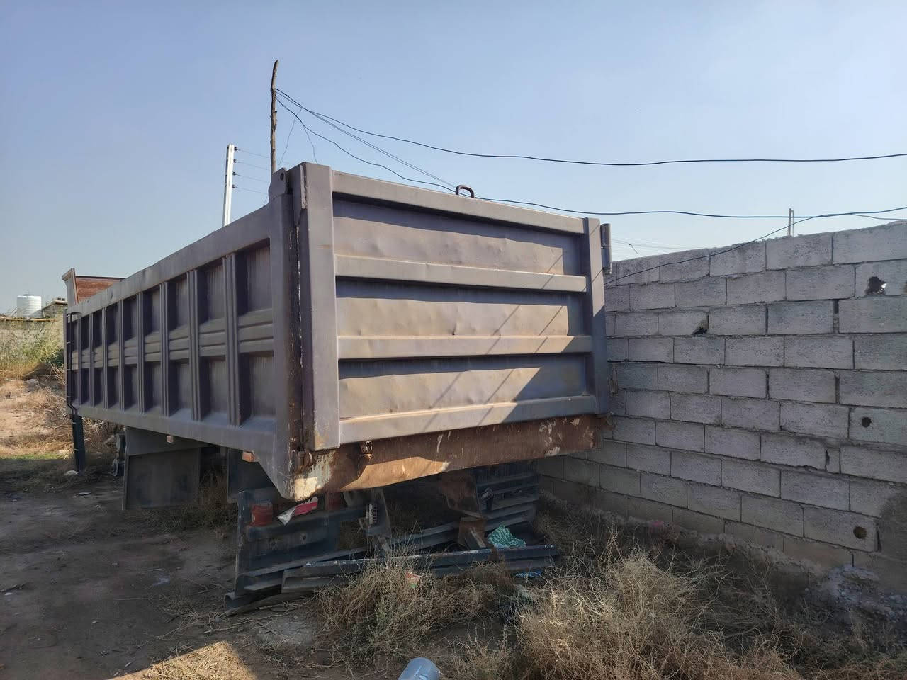 السلام عليكم بدي علم للبيع نظيف مال اكتروز السعر 35 فقط ***********
