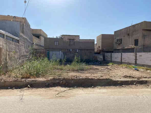 مساحه 203 حي الضباط  بشارع جابر خنياب  قريبه عن الشارع العام 

الاستفسار الاتصال على الرقم ***********
