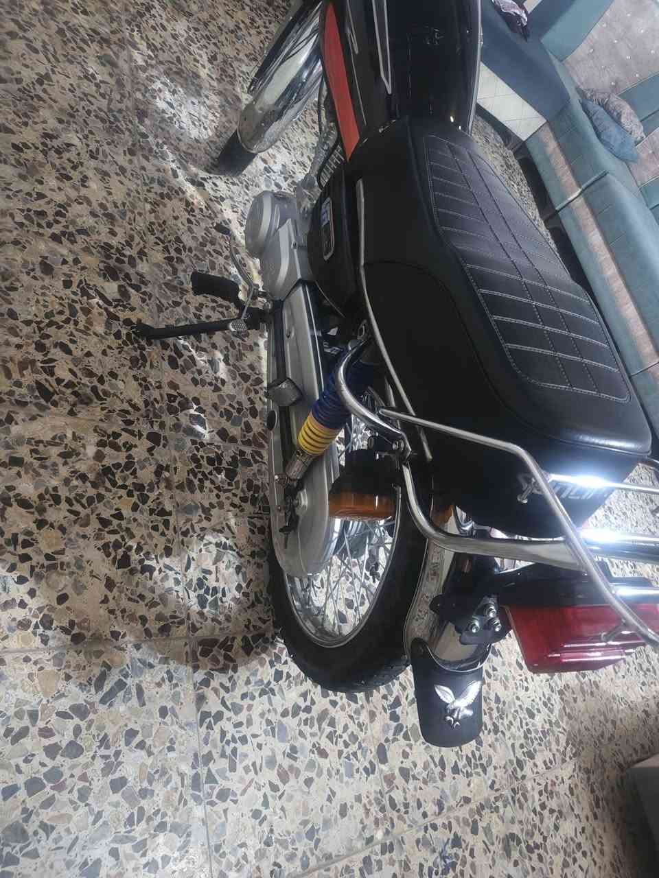 دراجة اربعه كير أي نقص مابيه نظيفه كلش موديل ٢٥اوراق كامله السعر ٦٠٠العنوان بغداد الحرية ***********
