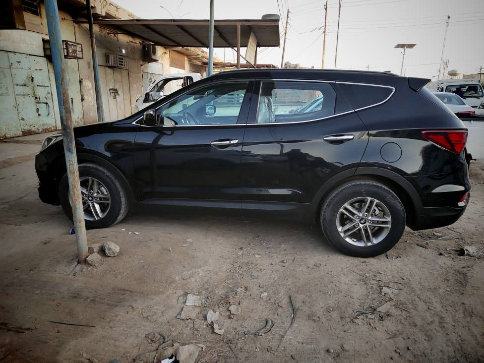 السلام عليكم. سنتافي موديل ١٨ امريكي ضرر فيضانات تعمل وتسير. بالعراق بيهه جاملغ وبنيد.
السيارة بصمة
كشن كهرباء
اشاير بالمري
ترحيب
محرك ٢٤٠٠ جدي اي
رقم ميسان دولي باسمي
السعر١٤٠
*********** عمارة, ميسان
