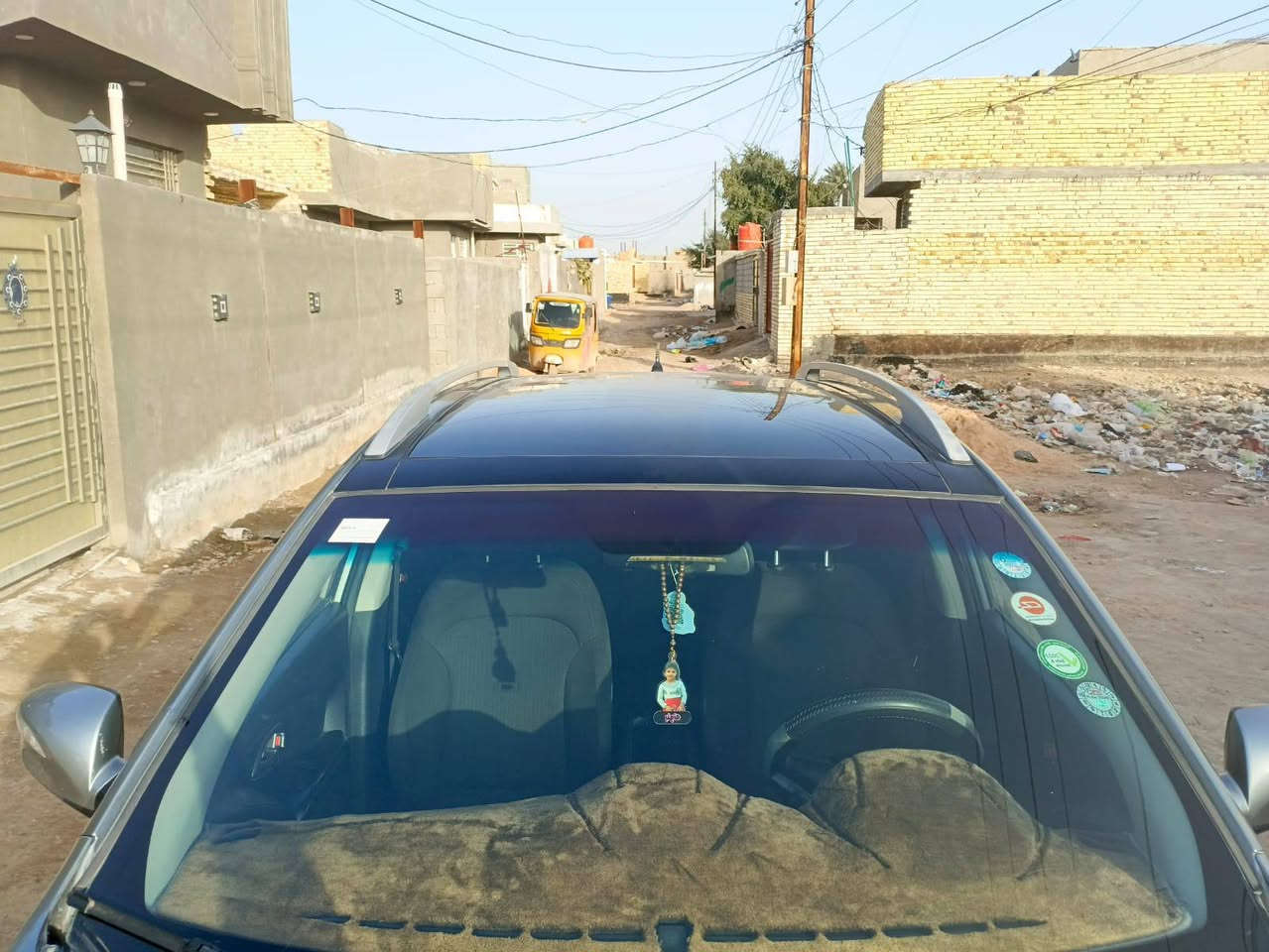 السلام عليكم 
توسان خليجيه للبيع فول مواصفات 
مواصفات السياره 
1-بانو راما 
2-كامره 
3-تخم تاتر
5-موديل 15
6-فقط بيه البنيد مصبوغ
والدعاميه مصبوغه مابيه اي حادث 
7-الجاملغ الامامي جهة السائق معدل على البارد 
السعر على الخاص
المكان/بابل /الحمزه الغربي


**إذا كنت صاحب هذا الإعلان وتريد حذفه لأي سبب، رجاءا أرسل رسالة إلى الدعم الفني**