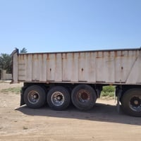 مقطوره للبيع جاهزه للشغل طول ٧اله ربع ارتفاع ١٣٠ دنكير ١٦ شاصيهه ١٤للس...