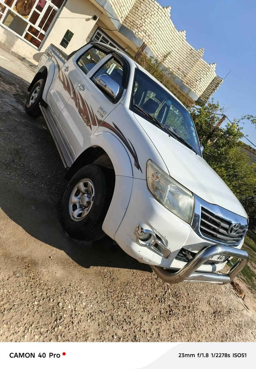 السلام عليكم بيكم هايلوكس 14فورويل مكفولة كفالة عامه رقم ديالى نگليزي بسمي مكاني بغداد سونار موجود بنشر قيرمتواجد على أفيس ***********
