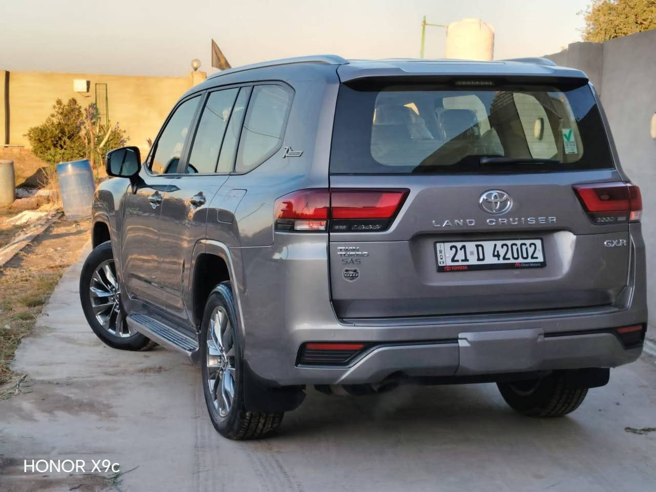 سلام عليكم من رخصت مدير الكروب سياره الاندكروز موديل 2022 رقم سليمانيه بسمي سياره ماشيه ٩٨ الف حقيقي سياره تون توربو موصفات سياره حلوه مكفوله كفاله عامه مكان سياره بابل خابر ودلل /*********** /*********** بدون مراوس قفل قفل ٥٨٠ يعني 580 بدون معامله سياره جديده معنه الكلام العنوان بابل جبله سعر بلاش /***********
