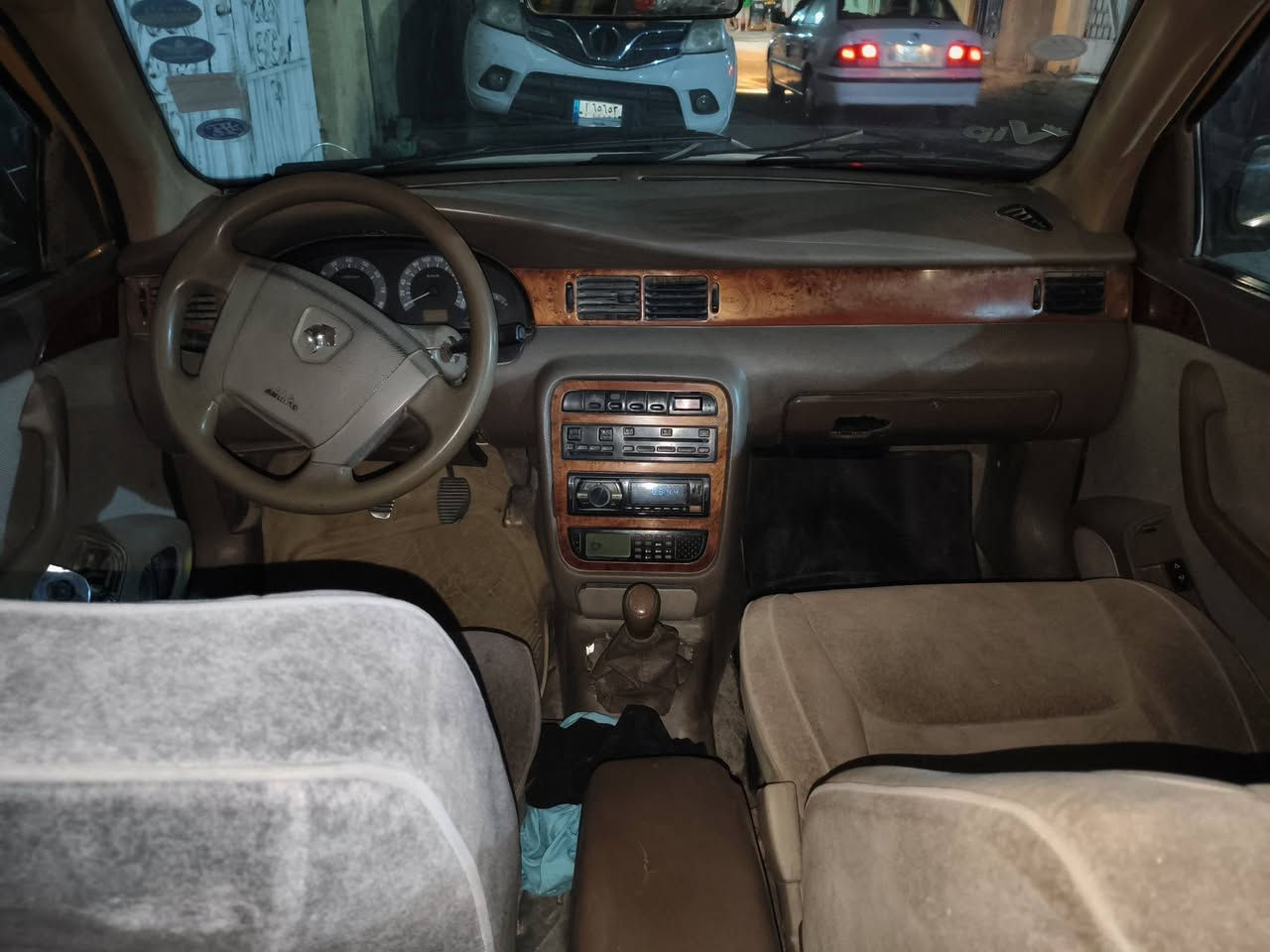 السلام عليكم سمند موديل 2011رقم كربلاء انكليزي السيارة تحويل مباشر العنوان بغداد بيها ضربه جاملغ الخلفي هسه كملت تعمير دوسات أودعت تصليحها من جديد ابيع فقط شرعي تجي اشوفها كدام عينك السيارة مكانها الشعب السعر 27 ***********
