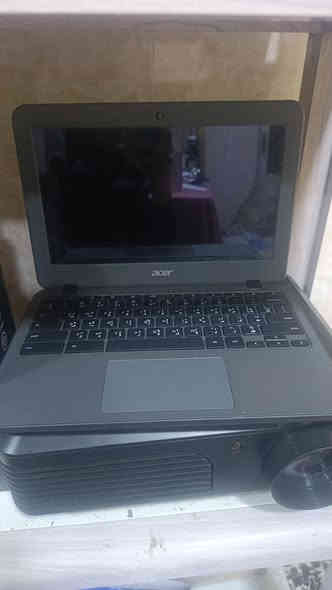 سلام عليكم هذا تلفونات مال امزون للبيع

***********
