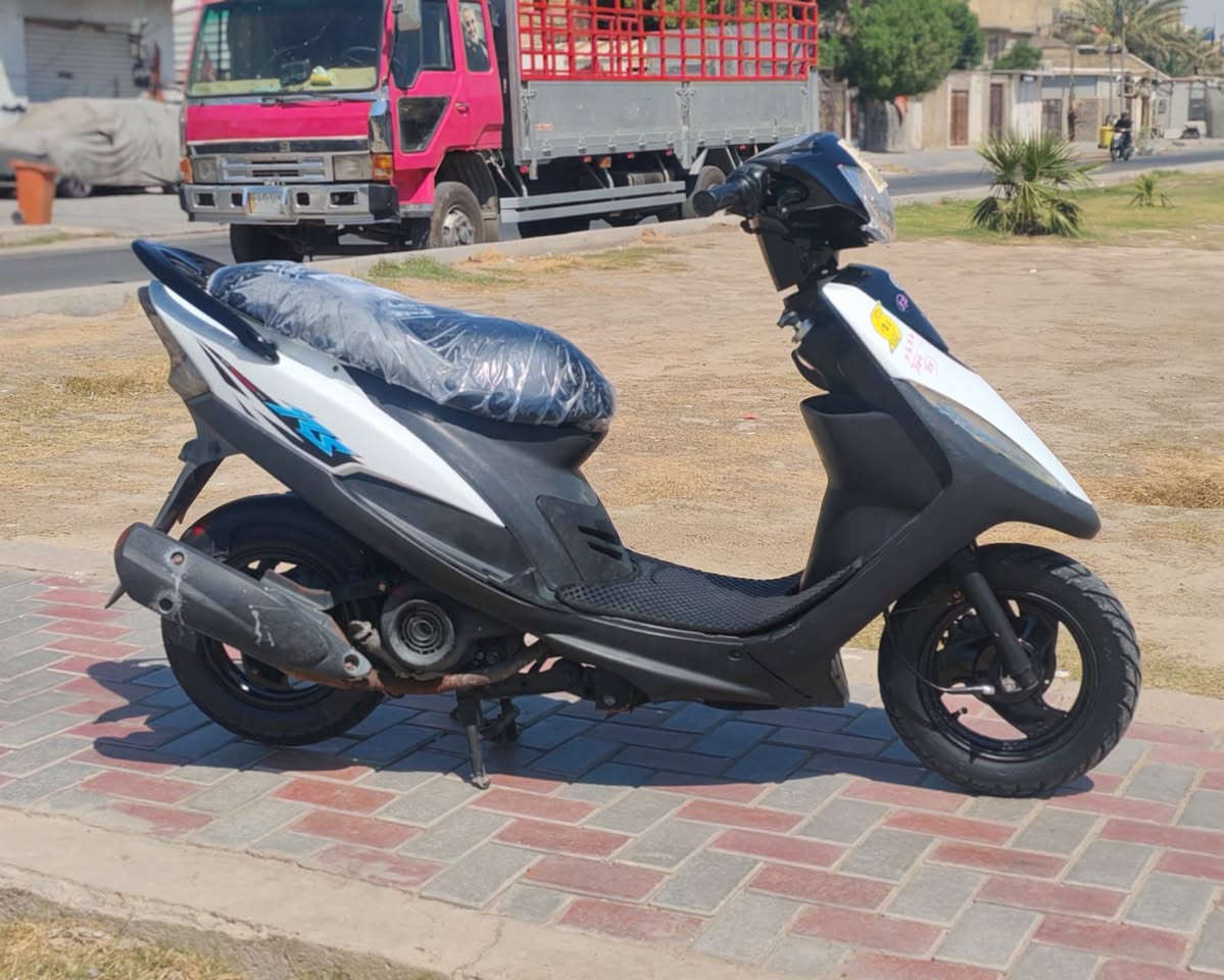 سلام عليكم.... مكلف بلنشر
دراجة ماكس عدلة   🛵 للبيع
دراجة شلعه معدل كهربائيات كلهه شغاله 
دراجة جديدة  بلادية
أي نقص ما بيهة 
جيب فيتر وتعال افحص
العنوان بغداد مدينه الصدر  الاستفسار الاتصال على الرقم 📞 ***********
