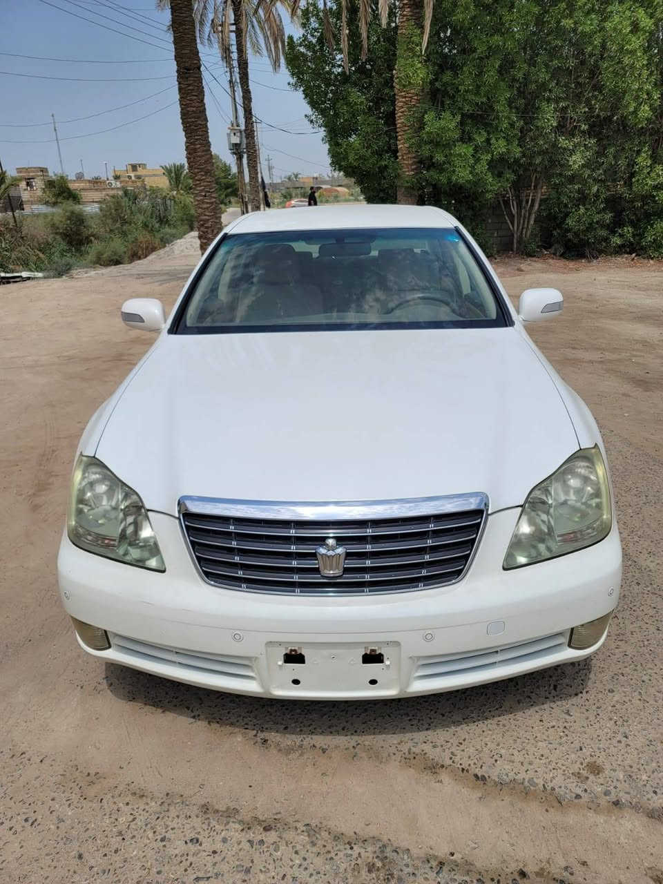 السلام عليكم سيارة شاهينة ادوات 2006 كفالة من الكص والسرقة والعشاير جاهزة للترقيم بيها كتاب حجز من المرور كرستال 3دكم شاصي 82 مكينة الجبيرة D4 تحوير النجف..
مكاني الناصرية مركز السعر 85 وبيها مجال
***********
