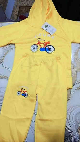 توفرت تراكات للبنات وللولد 🫢
خامة قطنية وقديفة وبهاري فالين 
جديد و حصري درجة أولى ❤️‍🔥
الإسعار مناسبة تتراوح بين "4000 الى 7000 الآف فقط" 🫣
القياسات "من عمر سنة الى 10 سنوات"
للحجز الإستفسار واتس اب "***********"
مع إرسال الصورة للموديل 
يوجد خدمة توصيل داخل الحسينية فقط 🌸🩷
