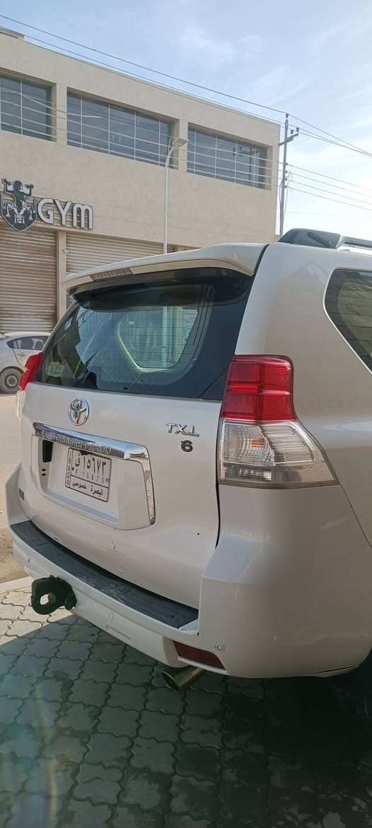 🔹 للبيع تويوتا برادو 2010 🔹
🚗 اللون: أبيض
📍 المكان:  البصره .الزبير
السيارة كفالة عامة وبحالة ممتازة جداً،
✅ خالية من الضربة والصبغ نهائياً
✅ المحرك بحالة ممتازة
✅ القير بدون أي ملاحظات
✅ الحدادية نظيفة وممتازة
🇮🇶 بلادية
❄️ تبريد ثلاث قطع
💡 لايت زنون
🔧 مفحوصة وجاهزة للاستخدام
✨ استخدام شخصي، نظيفة من الداخل والخارج
📑 أوراق كاملة ولا تحتاج أي صرف
💰 السعر: 225 دولار
🤝 بيه مجال بسيط
⚡ بيع مستعجل
📌 المعاينة على الطبيعة خير دليل
📞 الاتصال:
***********
***********
