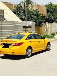 إلى اهالي بغداد الجديدة يتوفر سيارة خاصة لنقل الزوار من نوع سوناتة (ال...