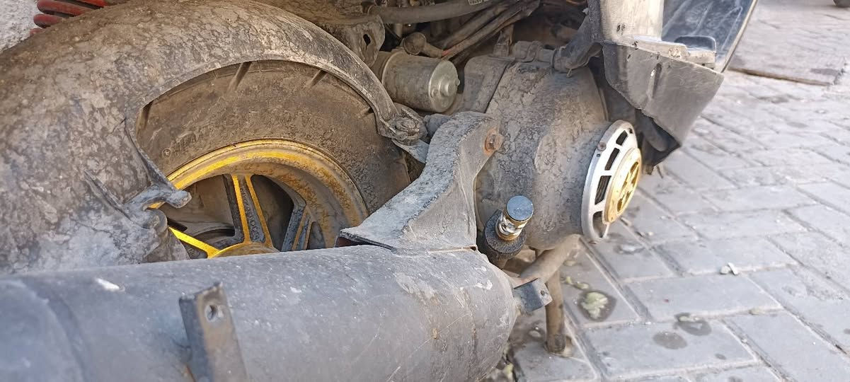 سلام عليكم درجه ماكس قجمه 120
رقمي ***********
طافيه كابريتر سلف شغاله طفت كابريتر
تجي تاخذها طافيه درجه مرتبه
ابيع كوم حديد
250 بيها مجال
مكان مدينه صدر
