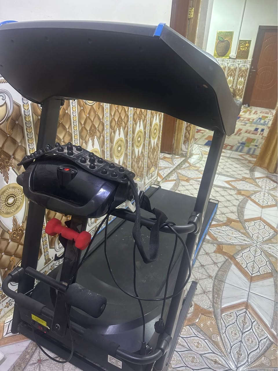 سلام عليكم جهاز جري (كارديو)نظيف اخو الجديد مستعمل قليل كلش وياه جهاز تنحيف للبيع سعر 400 الف مكاني البصره القبله *********** البصرة, العراق
