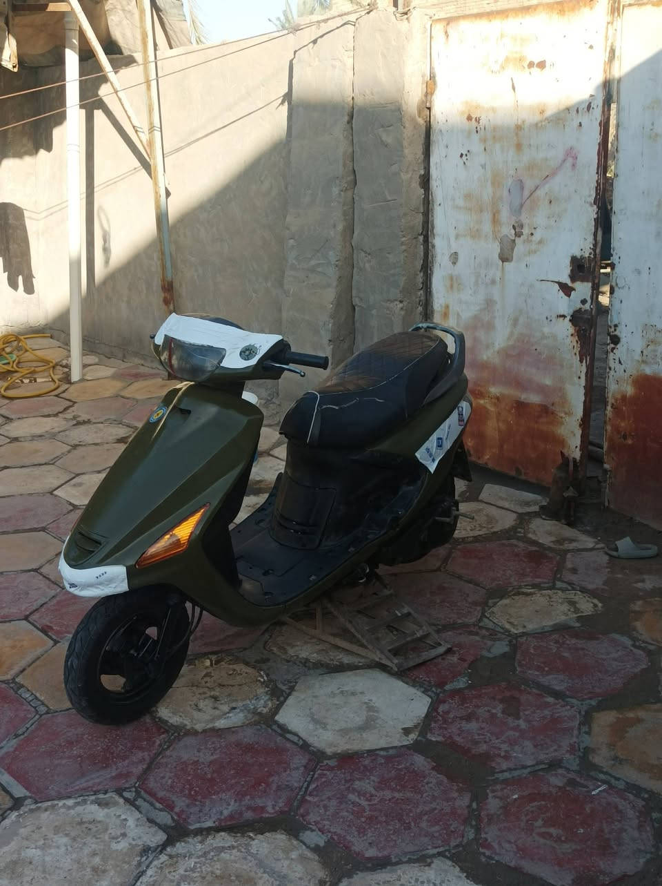 السلام عليكم ♥ عندي دراجه للبيع فراشه 140نثيه 🧡

للبيع  مكفوله ☑️ دراجه كلشي شغال بيه

محرك ما مفتوح 🚳 لادخان ولا تبخير ولا نضوح 

دراجه كفرات جديده بل جيس🧿

نهضه ومعدل فول ☑️

دراجه واحد على واحد 🥇

العنوان بابل ⚠️الكفل ⚠️يم مستشفى 
                                                                                      السعر 300 بيه مجال حك الجايه ✔️ رقمي ***********
