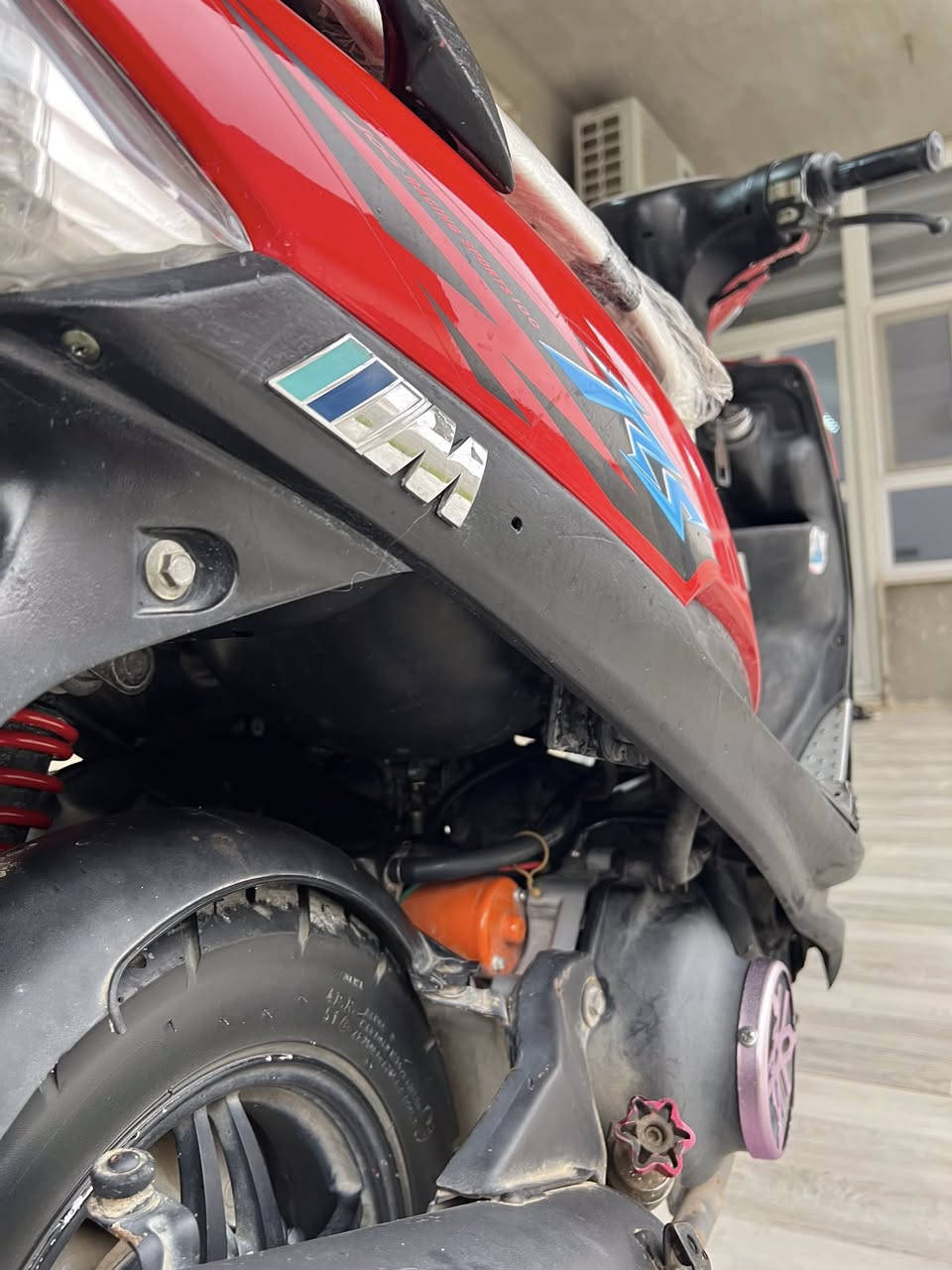 سلام عليكم اخوان ماكس عدله للبيع موديل 2006 دراجه لوك محرك بشرط ما مفتوح لا صرف لا بخار بوشه 49 بلادي دراجه شلعه ومعدل فوللل تراي وين متريد شرط 120 السعر 600 وبي مجال لشراي رقم ***********
