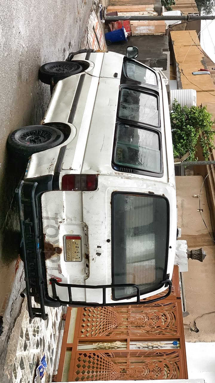 هايسة مديل 1992 محرك ونجي كير عادي رقم كركوك شرط تحويل السيارة مامسجلة بلهيئة ماعليهة غرامات مرورية سنويتهة صاقطة بل19 وصاحبهة يريد تحويل سيارة جاهزة شرط شلعة ونعومة لاتنقيص ولا تبخير صدرهة زين بلكات نوزلات ديلكو فيتبم كلة جديد سيارة سويت عليهة ادامة من دعامية للدعامية لايتات اشاير دشبول يسرة بلاد مو محور سيارة 11راكب 
تايراتهة نضاف كشناتهة بعدهن علبلاد ممدوشمات 

سعر السيارة قفلهة من الاخير     25$.    الي يعجبة السعر يتصل او يراسلني ويدلل ولي ميعجبة لايعلق 
للتواصل ***********
متوفر وتساب
