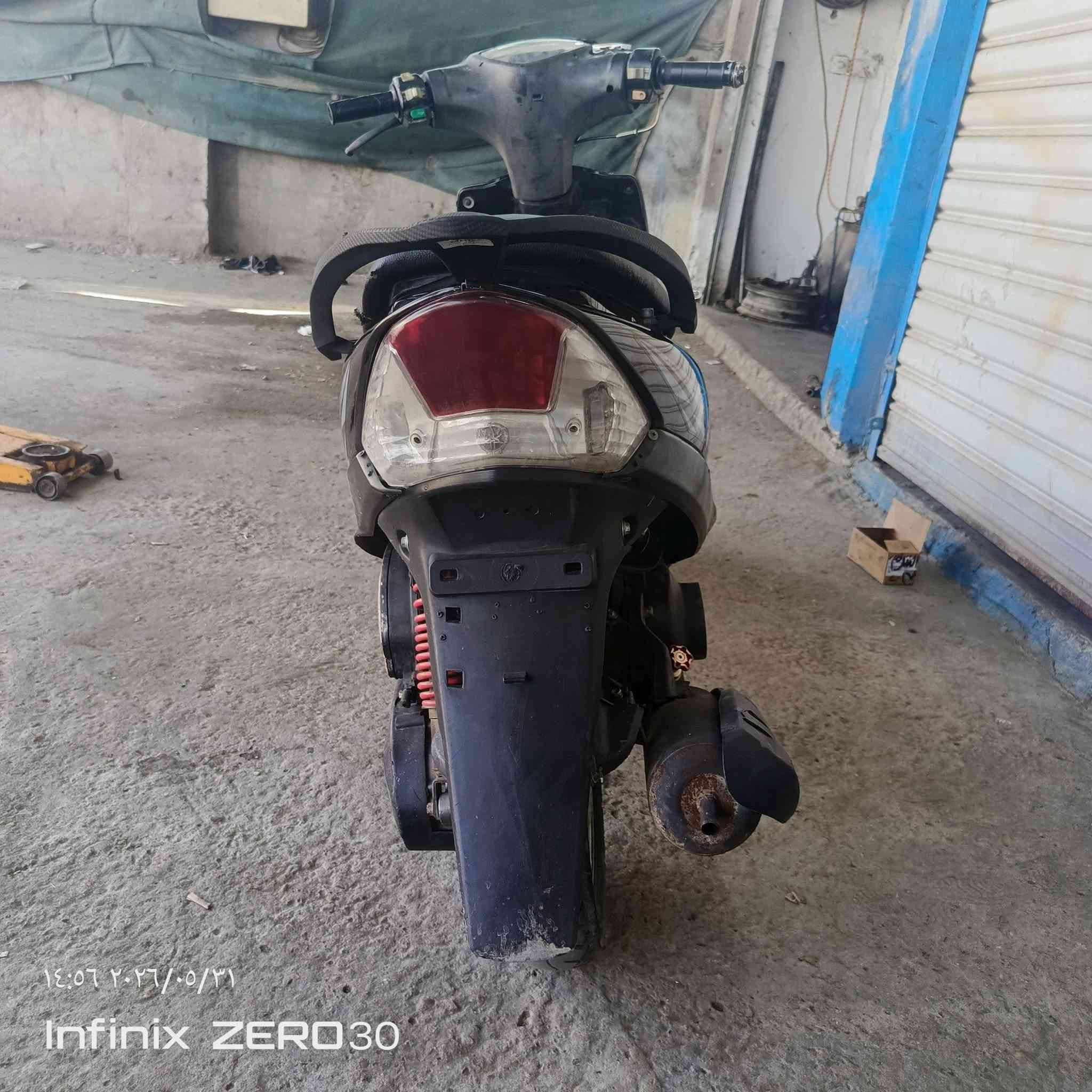 سلام عليكم
ماكس عدله للبيع مكينه 55 سلف رياضي ويل أمامي وخلفي  رياضي بيه قطره كلجات رياضي عقل رياضي كهربائية كلها شغاله ضفيره اصليه دراجه خير من الله شلعه ومعدل مكينه ناعمه لا تبخير ولا تنقيص سعر 450:بغداد كماليه ':'***********
