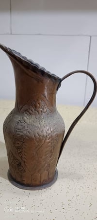 انتيكة نحاسية قديمة جدا  رايده ب٦٥ ألف  مكاني بغداد حي اور ٠٧٧١١٨٥٤٢٦٧...