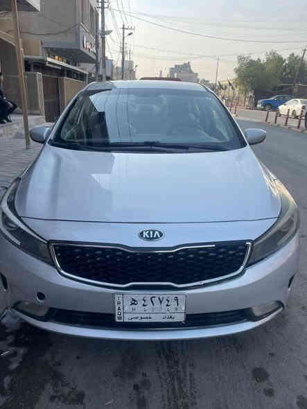 السلام عليكم 
للبيع فقط

كيا فورتي وارد امريكي
 
موديل 2018 

محرك  2000

ماشية : 70 الف ميل حقيقي استعمال بيت
،
صبغ 
 جاملغ و بونيد ومباوكين الباب هم
بدون شاصي
•
🛑 السيارة نص فول 
شاشة جبيرة بلادي
وكامرا دوارة
تحكمات استيرن
٣ انضمة قيادة
تبريد ممتاز جداً
.
السيارة نظيفة جداً
مناقصها شي  جاهزه من كل النواحي
•
سنوية باسمي شخصيا تحويل حاضر اني ثاني يوم
•
 🛑 السعر 124 ورقة   
•
🛑 السيارة مكانها بغداد الجديده
رقم تلفون 
***********
